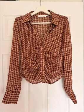 Astr New York Burgundy and Mustard Geometric Ruched Button-Front Shirt S Xs